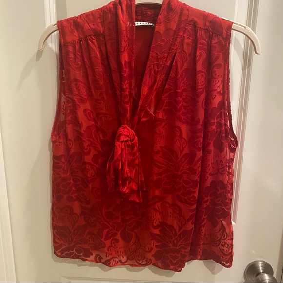 Alice + Olivia Sleeveless Silk Burnout Top - Picture 2 of 6